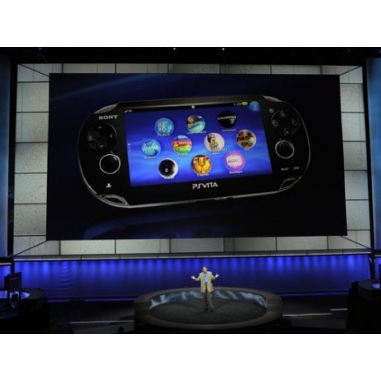 Sony present la consola PlayStation Vita